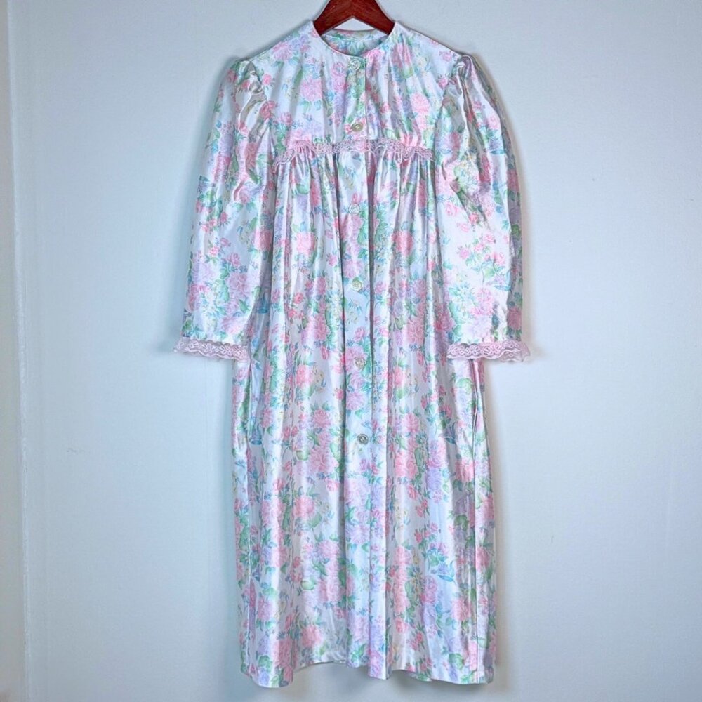 Vintage 70s Floral Housecoat Nightgown Cottagecore Duster Pink Lace Grandmacore